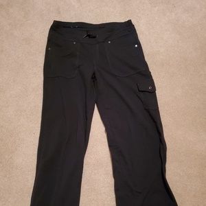 Black Kuhl stretch pants 10 short